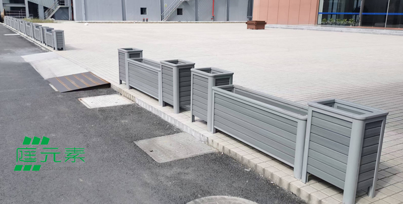 1744015487166047.jpg Flower box-3.jpg