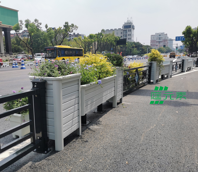 1744016527407109.jpg Flower box-4.jpg