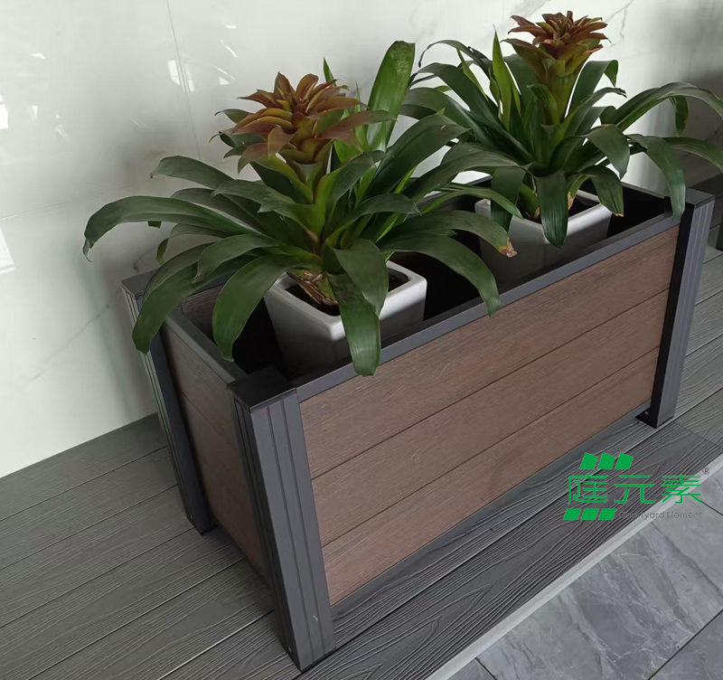 1744017248537176.jpg Flower box-11.jpg