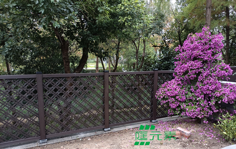 1744083182113081.jpg Railings-Co-6.jpg